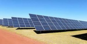 GLAUCO DINIZ DUARTE - Preços dos painéis solares devem baixar cerca de 35% em 2018